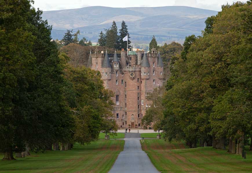 scottish castles top 10 most dramatic wilderness scotland