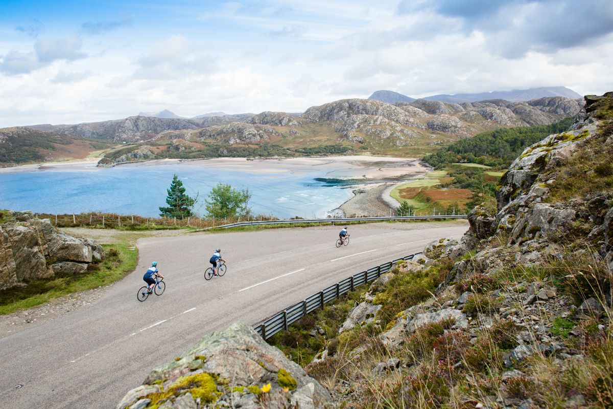 self-guided-cycling-north-coast-500-wilderness-scotland