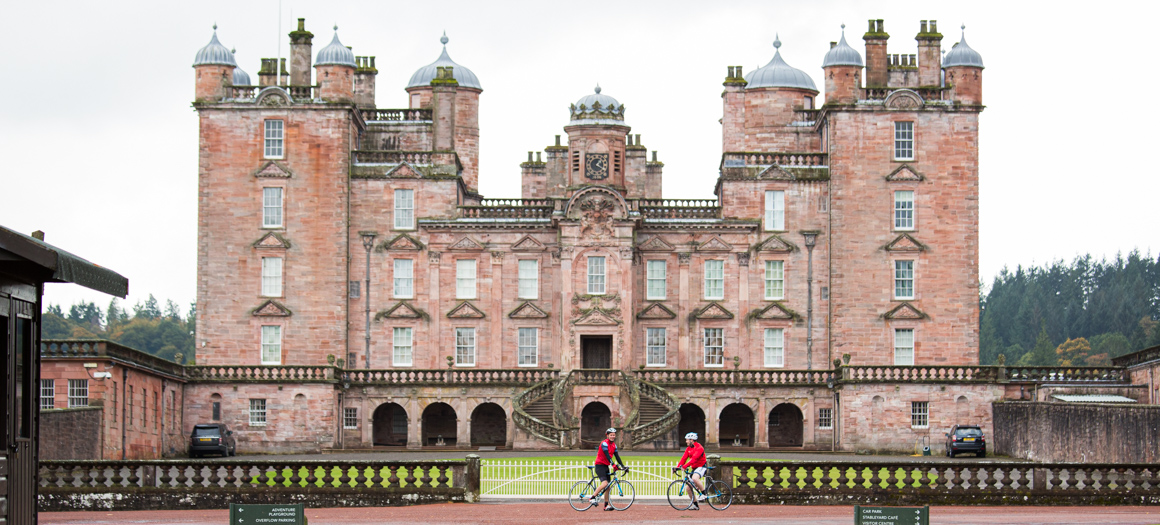 Drumlanrig Castle